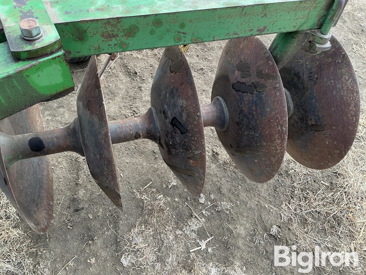 john-deere-bw-image-15