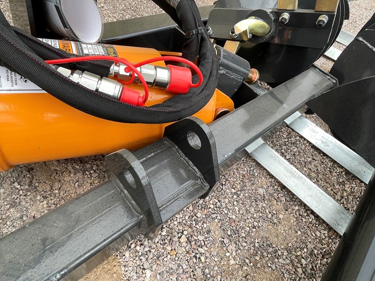 #4362-•-unused-2026-wolverine-skid-steer-auger-drive-and-bit-attachment-image-15
