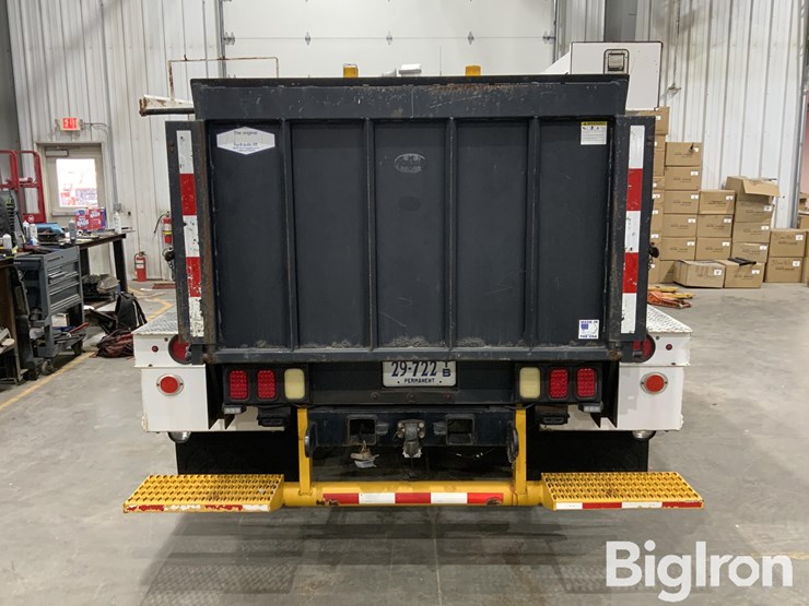 2015-ford-f550-xl-image-6