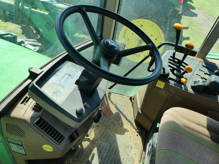 john-deere-6400-image-14