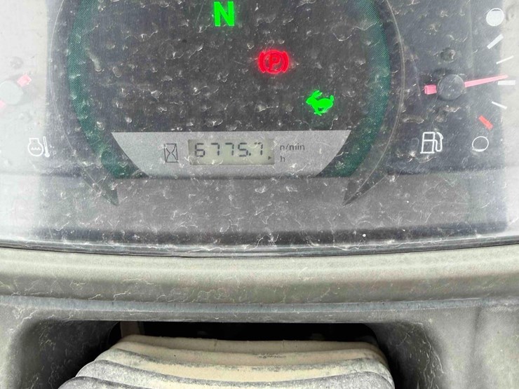 2015-kubota-r530-image-20