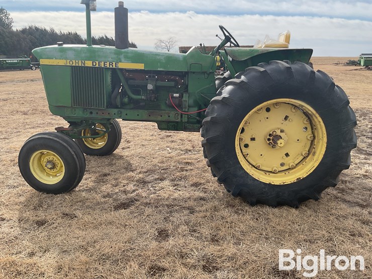 1961-john-deere-4010-image-8