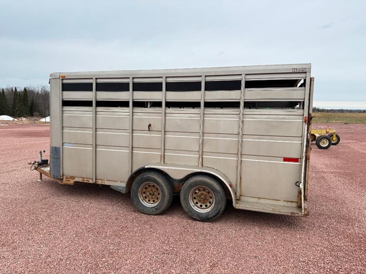 titan-trailer-image-6