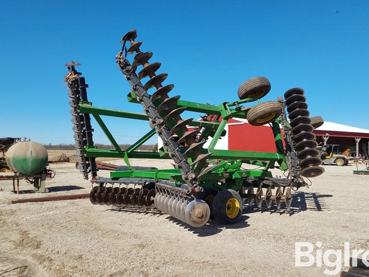 john-deere-630-image-5