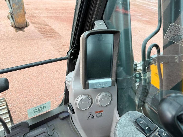 volvo-ecr305cl-image-52