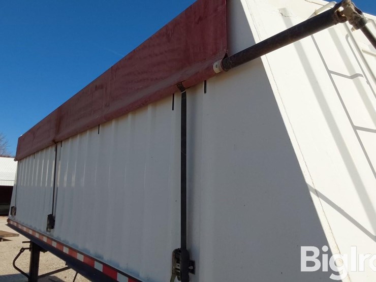 1998-neville-trailer-image-16