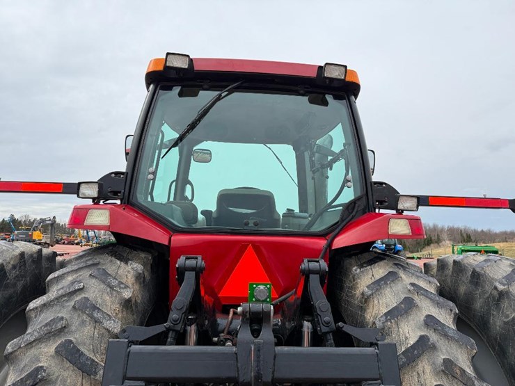 case-ih-mx240-image-21