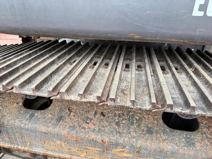 volvo-ecr305cl-image-12