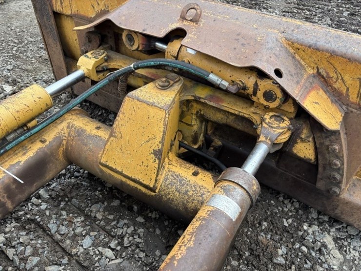 1991-dresser-td8g-image-15