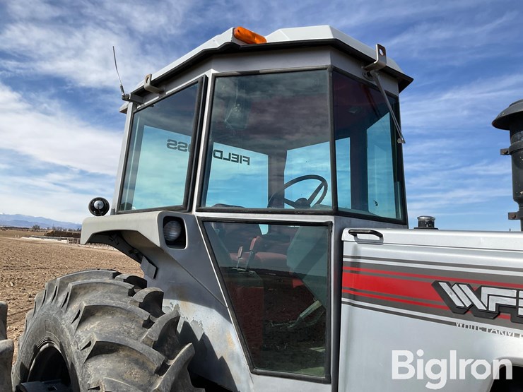 white-2-155-image-14