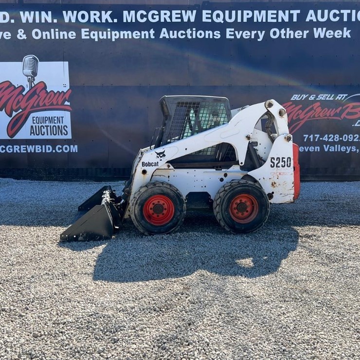 BOBCAT S250
