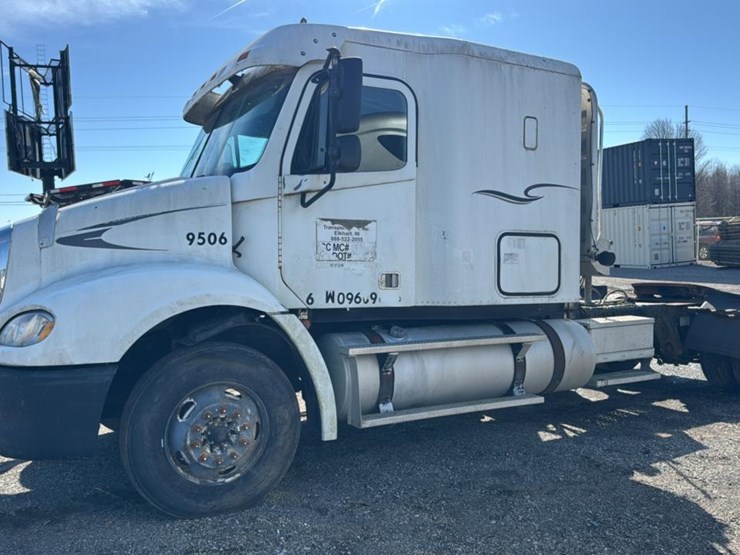 2006-caterpillar-c11-image-1