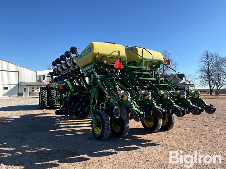 john-deere-1790-image-7