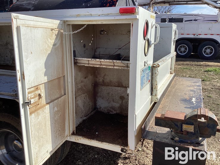 1997-ford-f450-image-16