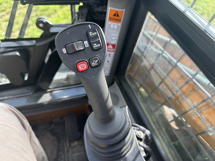 2020-case-tv370b-image-11