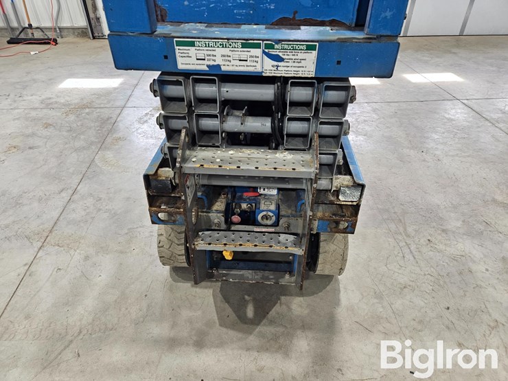 2016-genie-gs1930-image-15