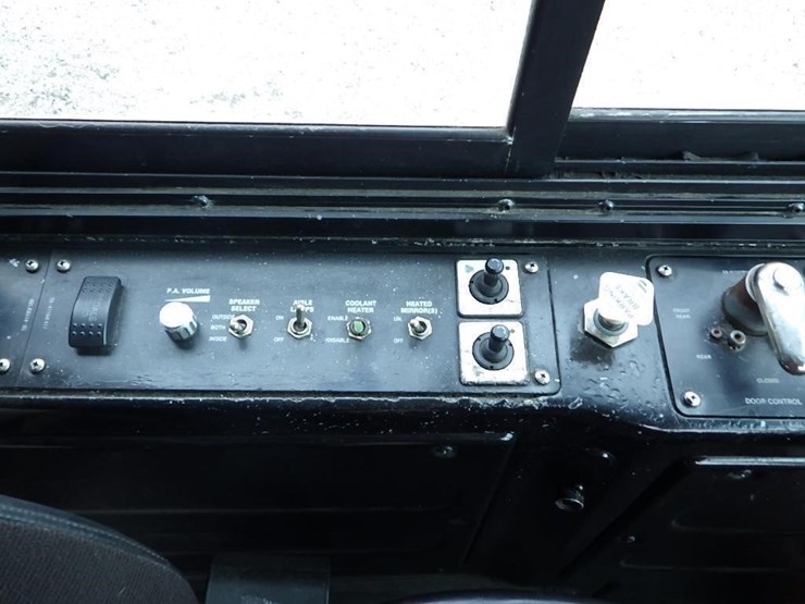 2009-gillig-30'-s/a-passenger-bus-image-40