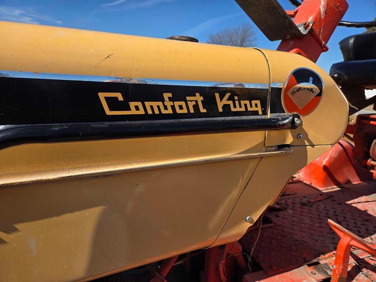 case-730-comfort-king-tractor-image-11
