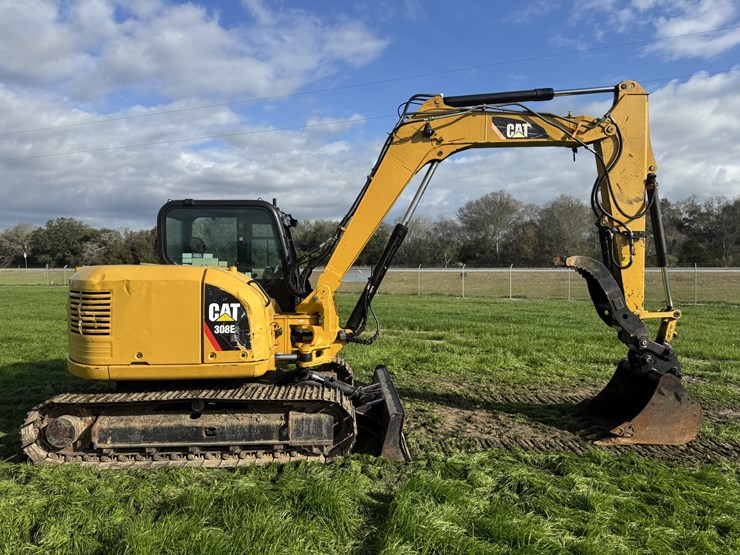 2015-caterpillar-308e-image-10