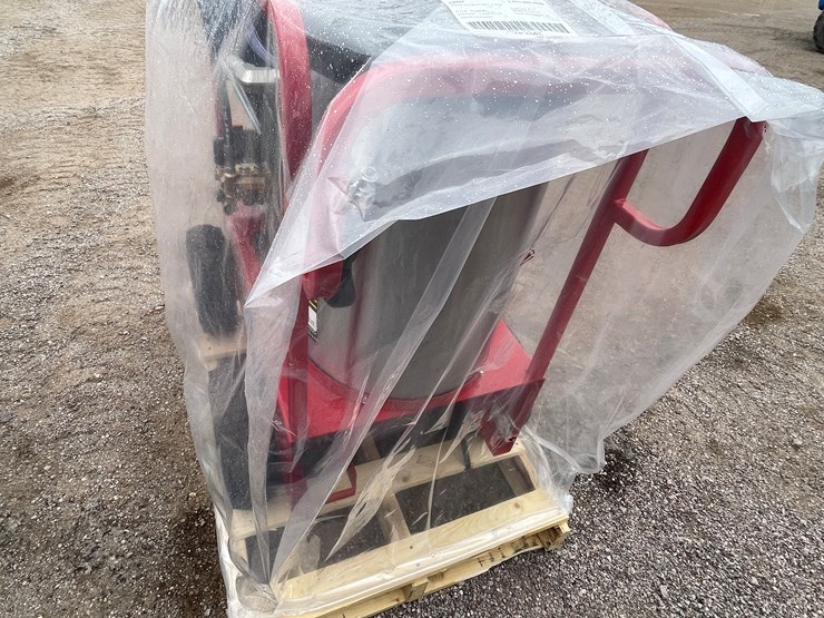 #4301-•-unused-hot-water-pressure-washer-image-2