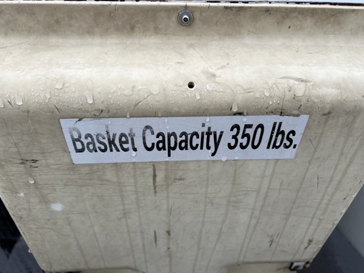 2012-ford-f550-image-24