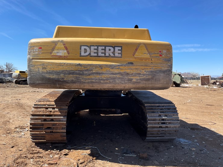 deere-370c-image-2