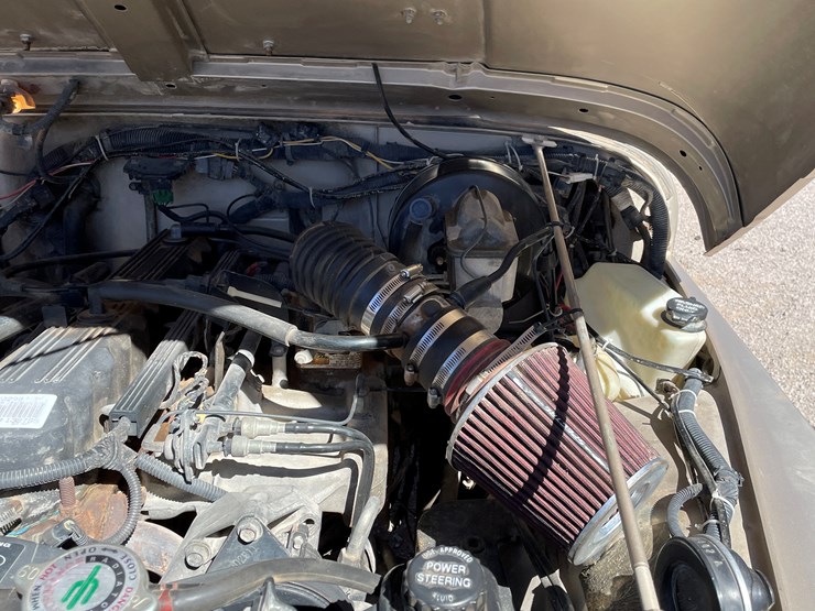 1993-jeep-wrangler-image-27