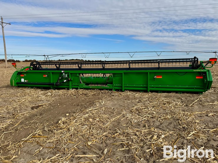 2017-john-deere-630f-image-6