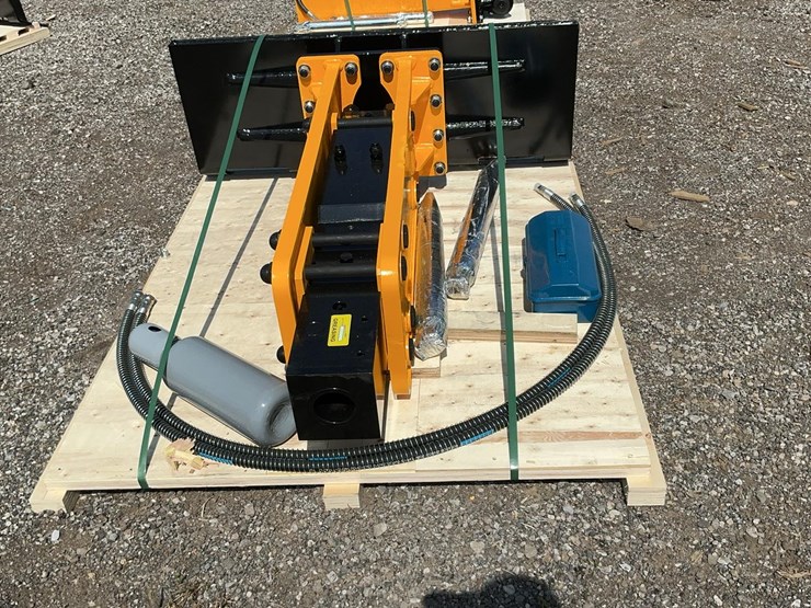 2025-bobcat-s630-image-2