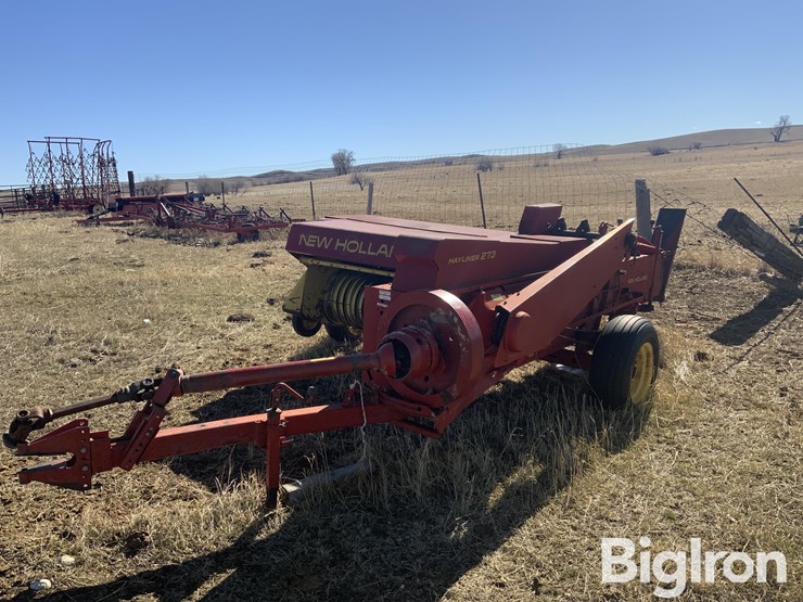 new-holland-273-image-1