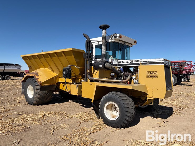 ag-chem-terra-gator-1844-image-3