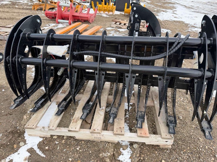 curved-log-grabber-image-2