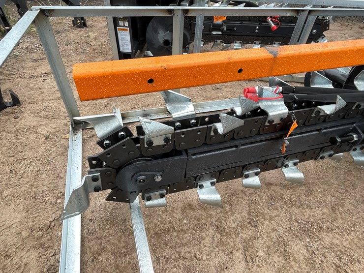 #4323-•-unused-2026-wolverine-skid-steer-trencher-attachment-image-3