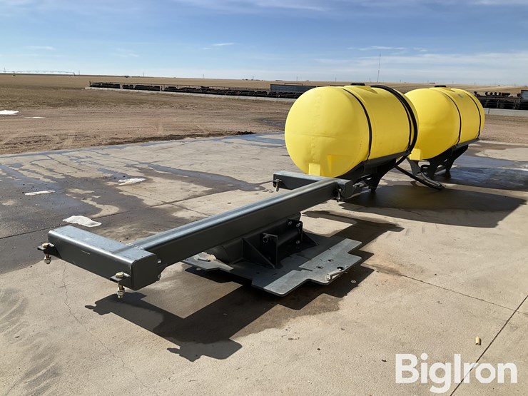 claas-rear-deck-mount-saddle-tanks-image-7