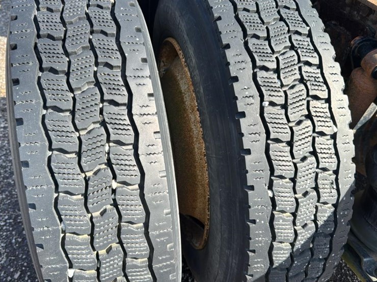 2006-caterpillar-c11-image-14