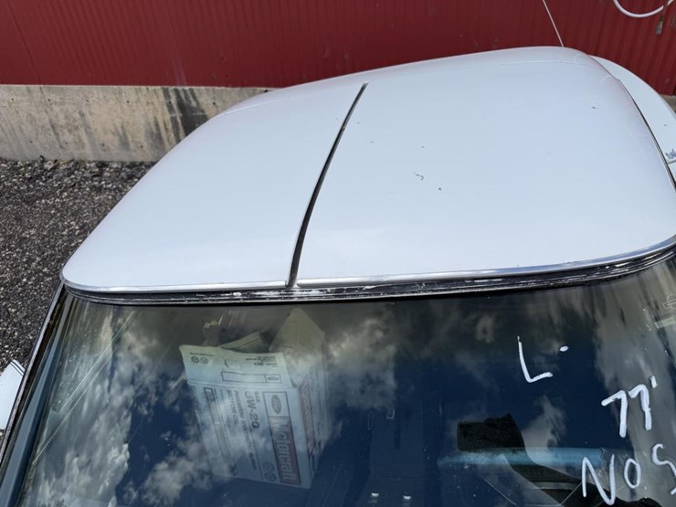 #58-•-1977-chevrolet-corvette-w/-t-top-image-16