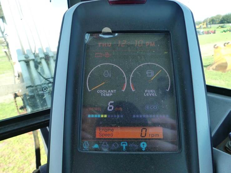 2014-bobcat-e63-image-14