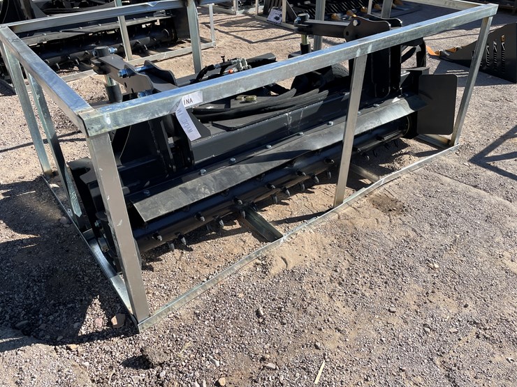 #4334-•-unused-power-rake-attachment-image-2