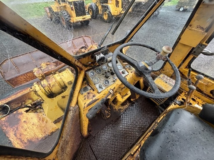 1977-caterpillar-980b-image-21