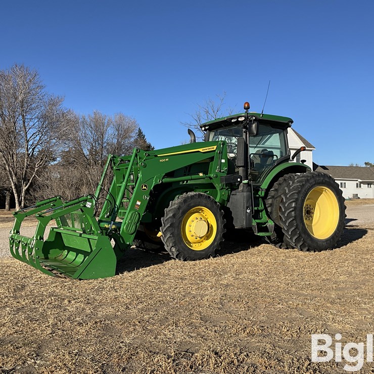 JOHN DEERE 7210R