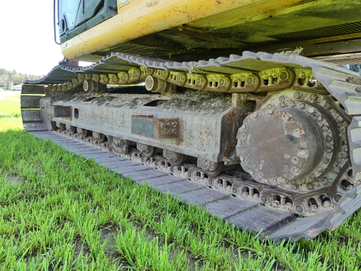 2015-deere-210g-image-5