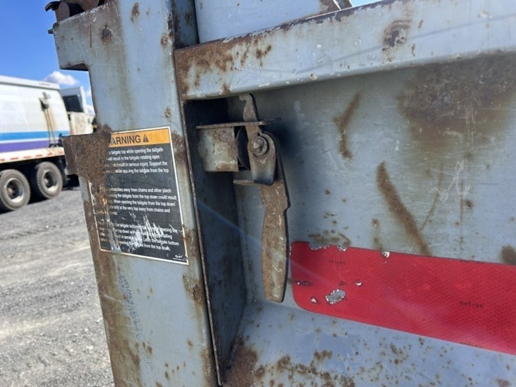 2003-ford-f550-xl-sd-image-32