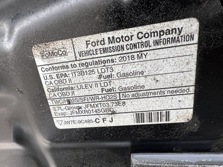 2018-ford-explorer-image-13