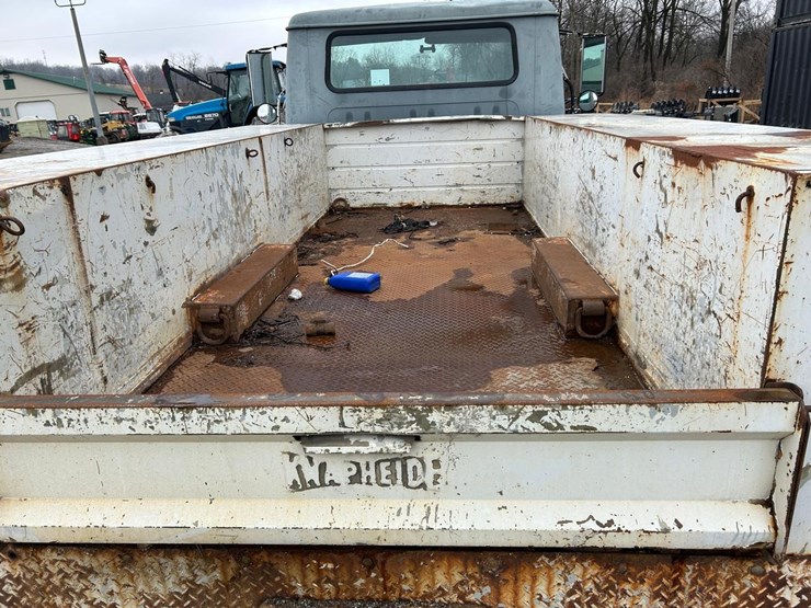 international-4700-image-13