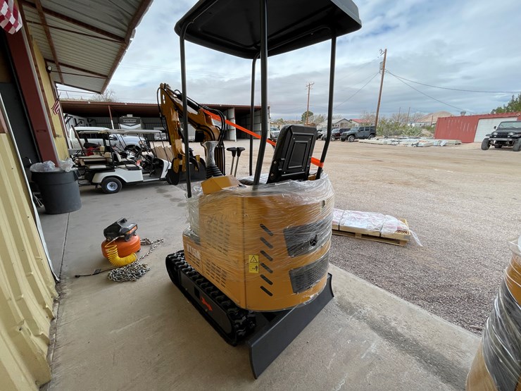 #4307-•-unused-2026-rt12r-mini-excavator-image-3