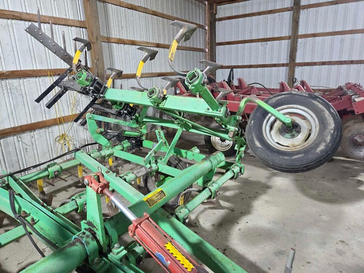 18'-deutz-allis-1250-field-cultivator-w/-remlinger-single-bar-diagonal-spike-harrow-image-19