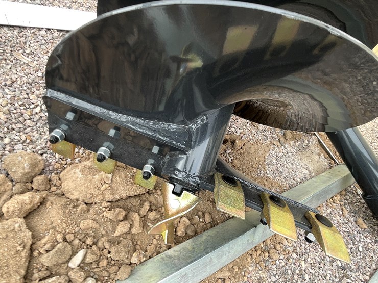 #4362-•-unused-2026-wolverine-skid-steer-auger-drive-and-bit-attachment-image-8