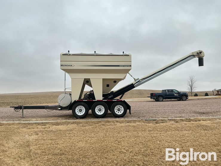 2013-meridian-375rt-image-8