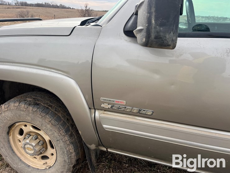 2003-chevrolet-silverado-2500-image-12