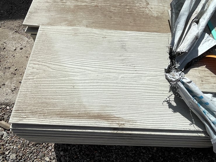 #4337-•-(appx.-100-pieces)-allura-12"-primed-fiber-cement-traditional-cedar-siding-image-9